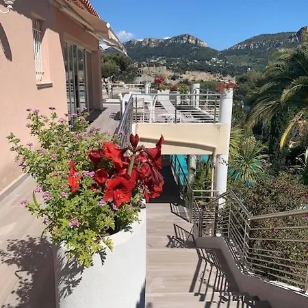 Moderne * Cassis